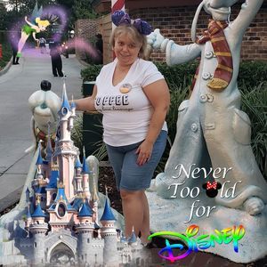 Meet your Posher, Denise